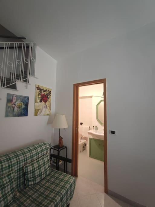 Pink House Apartment Fara in Sabina Exterior photo